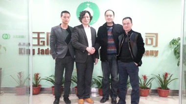 中擂在消費者心理把握上非常到位，品牌文化方面的也有自己獨到見解，還擁有豐富的渠道資源，讓金玉石黛品牌的建立非常順利！中擂是一個很全面的廣告公司，雙方的合作非常成功。